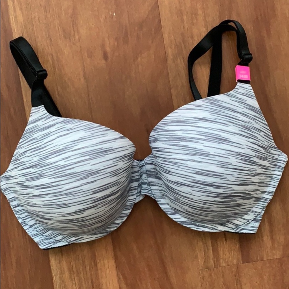 Victoria's Secret PINK Brand New T-shirt Bra